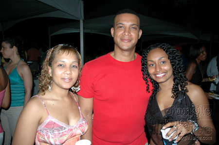 beach_house_carnival_2006-120
