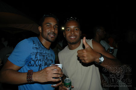 beach_house_carnival_2006-136