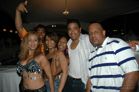 beach_house_carnival_2006-185