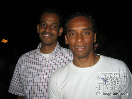beach_house_carnival_2006-200
