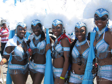 caribana_parade_pt1-074