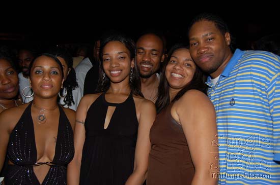 taboo_2006-097