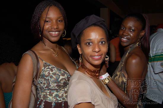 taboo_2006-136