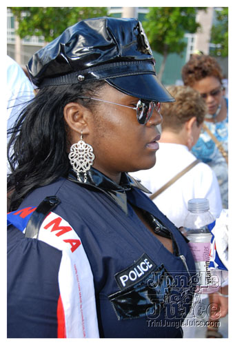 miami_carnival_2007_pt1-088
