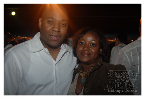 xclusv_creamsicle_2007-154