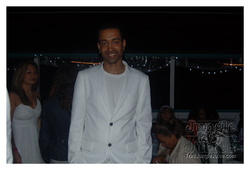 xclusv_creamsicle_2007-169