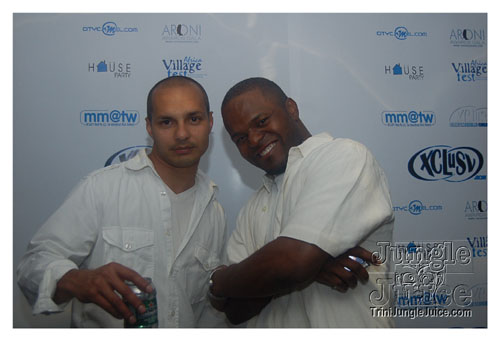 xclusv_creamsicle_2007-179