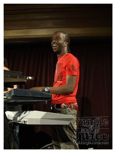 acny_2008-095