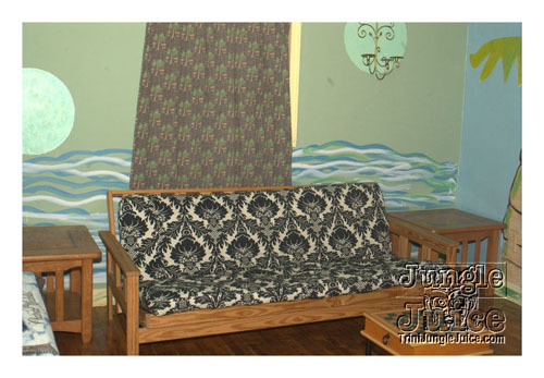 round_up_may10-049
