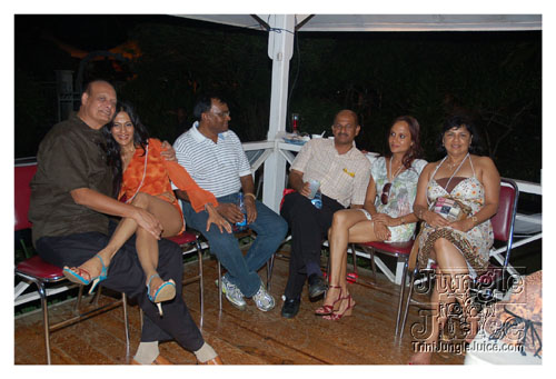 uwi_2008-071