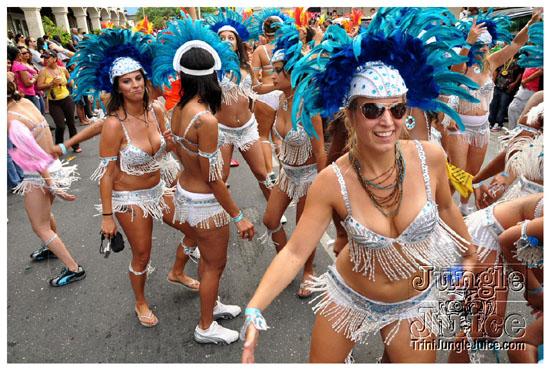 cayman_carnival_may09_pt2-130