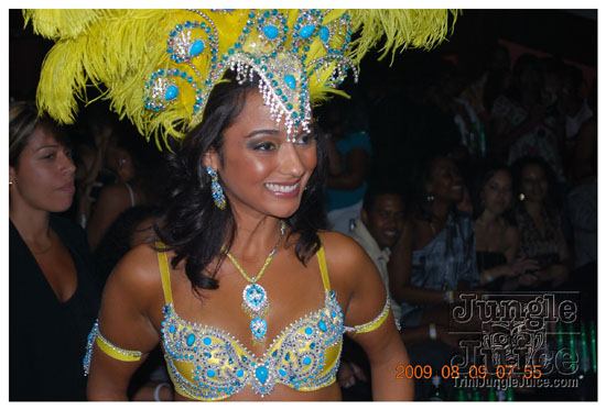 reveiller_aug9-105