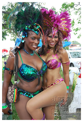 tribe_tue_2009_pt1-303