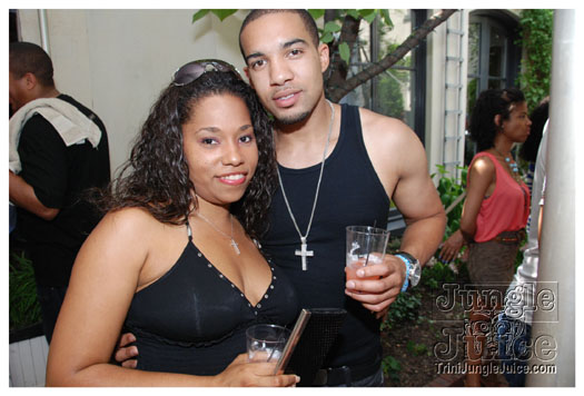 indigo_2010-098