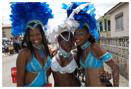 kadooment_day_2010_pt1-234