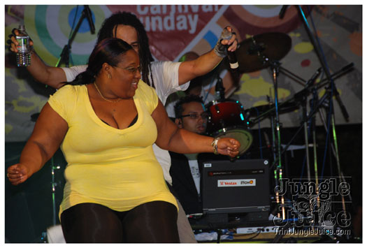 mania_2010-126