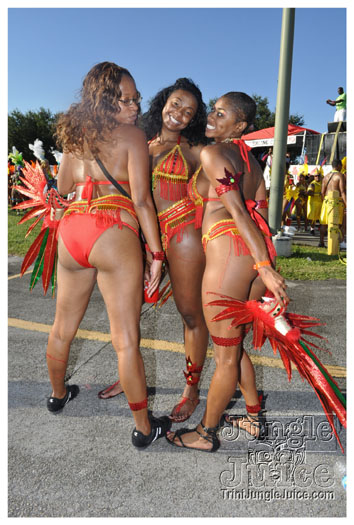miami_cval_parade_2010_pt2-216