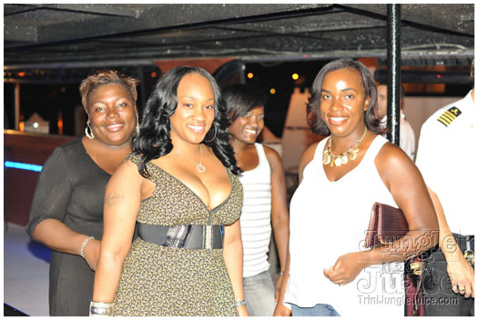 monday_night_madness_aug30-012