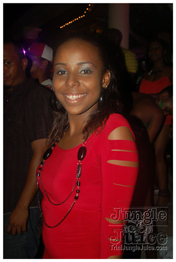 unfaithful_2010-047