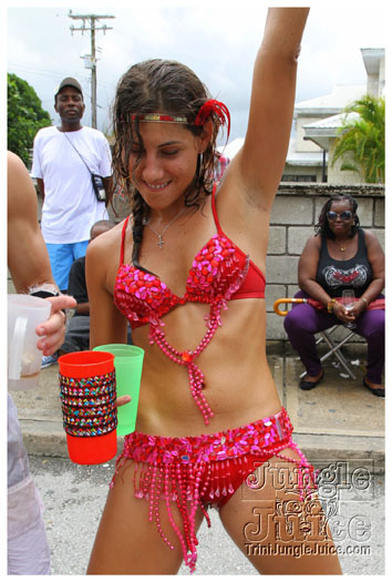 kadooment_day_2011_pt2-087