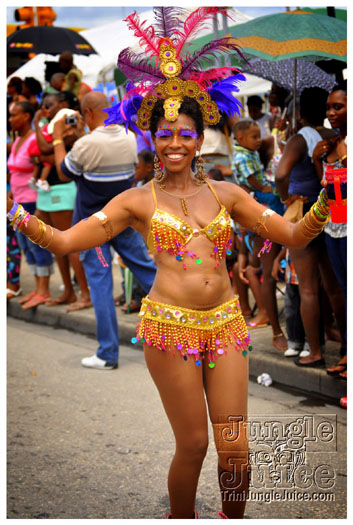 kadooment_day_2011_pt3-141