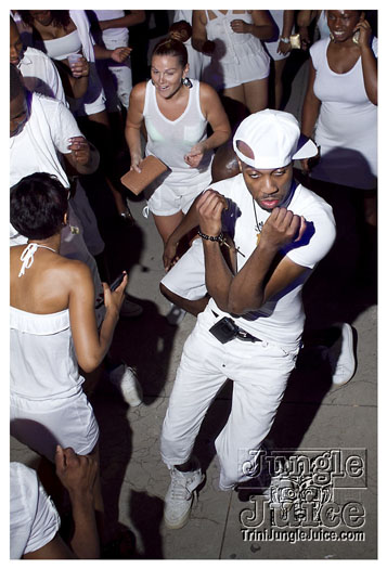 whiteout_jul16-062