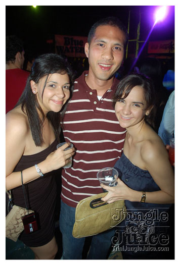 blue_flame_2011-114