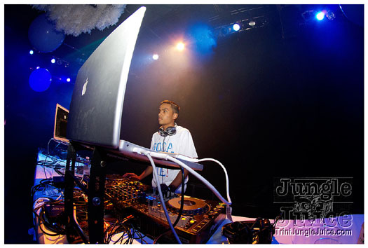 whiteout_jul21-010