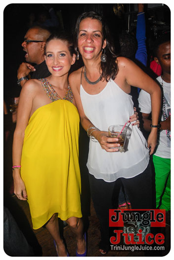 think_fashion-017