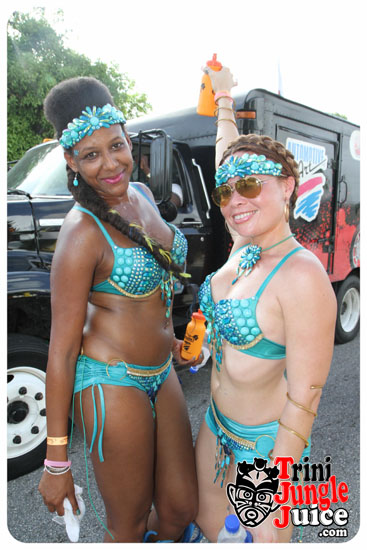 cayman_carnival_2014_part1-122